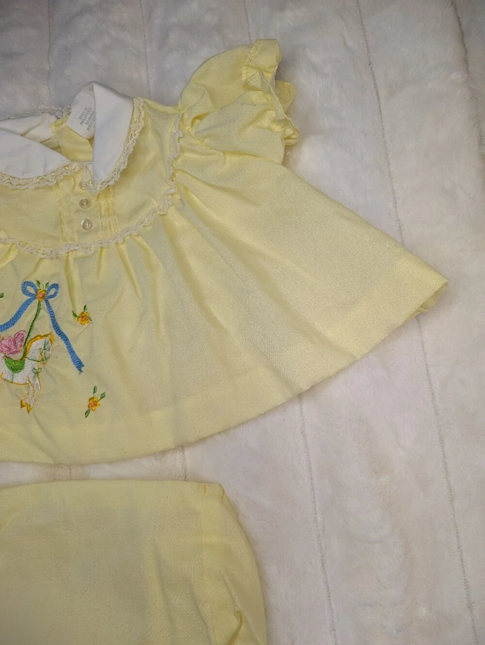 Vtg 1980s 2 Piece Merry Go Round Embroidered Infant Set